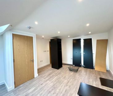 7 bedroom semi-detached house to rent - Photo 4