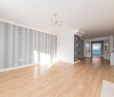 5 bedroom detached house to rent - Photo 1