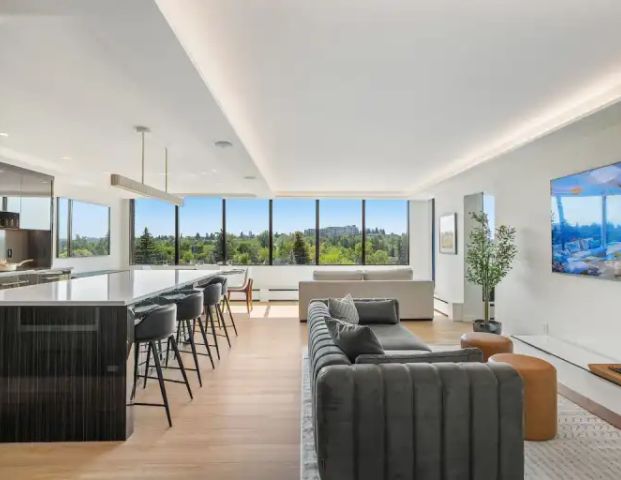 Exquisitely furnished executive rental | 608 - 330 26th AVE SW, Calgary - Photo 1