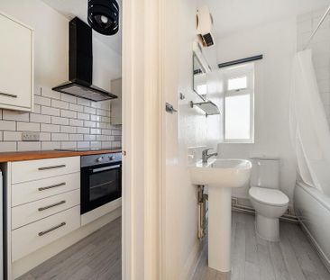 1 bedroom apartment to rent - Photo 6