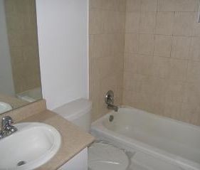 55 Brownlow Avenue - Photo 4