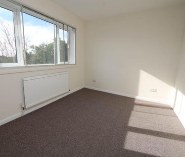 3 bedroom house to rent - Photo 3