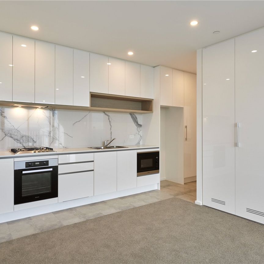 2802/560 Lonsdale Street - Photo 1