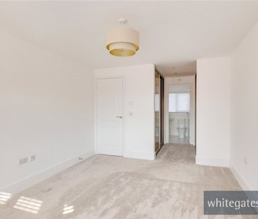 Bretherton Drive, Halewood, Liverpool, Merseyside, L26 - Photo 3