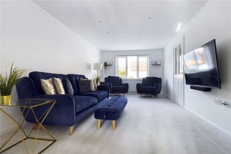 Fawn Drive, Three Mile Cross, Reading, Berkshire, RG7 - Photo 5