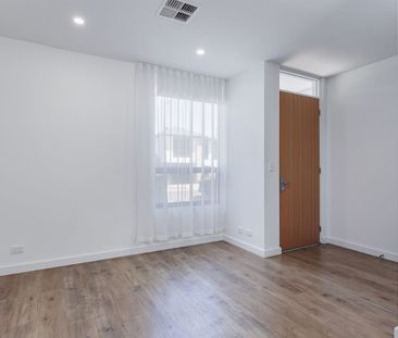 Executive Townhouse - Photo 4