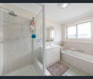 Spacious Family Home with a large shed - Photo 2