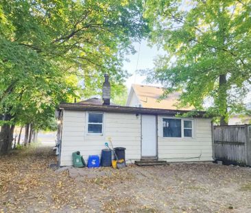 For Lease - 648 Oxford Street Unit# Unit1, London East, Ontario - Photo 4