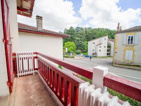 Location Appartement 2 pièces 41m² - Photo 4