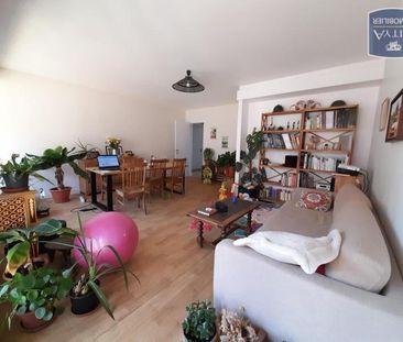 Location Appartement 4 pièces 93m² BOURGES 18000 - Photo 2