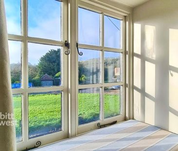 4 bedroom cottage to rent - Photo 1