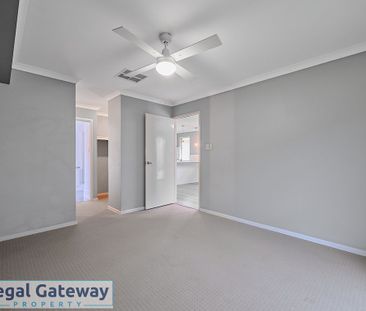 53 Litchfield Circle, WANDI WA 6167 - Photo 4