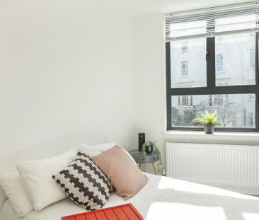 1 bedroom in a house share to rent - Photo 6