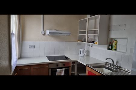 1 Bed Flat, Saxby St, LE2 - Photo 3