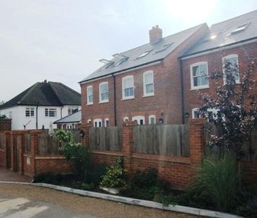 3 bedroom terraced house to rent - Photo 5