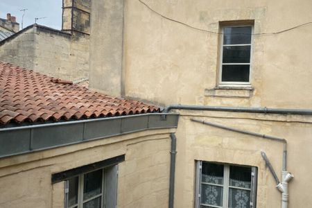 BORDEAUX SAINT PIERRE T3 - Photo 3