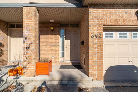 For Lease - 342 Freedom Private, Alta Vista and Area, Ontario - Photo 2