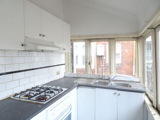 Affordable convenient living - Photo 1