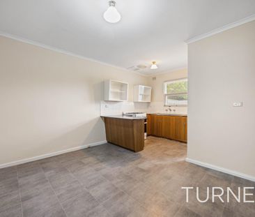 Neat & Convenient 2-Bedroom Home in Firle - Photo 2