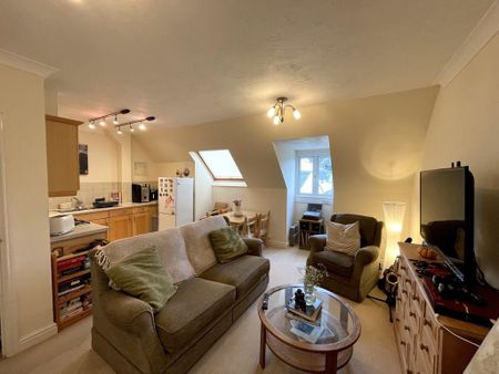 1 bedroom apartment to rent - Photo 4