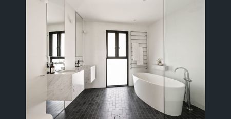 Iconic Terrace Conversion With Modern Design Concepts, Bridge & Water Cameos - Photo 3