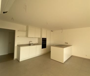 nieuwbouwappartement met 3 slaapkamers en 2 ondergrondse staanplaatsen - Foto 4