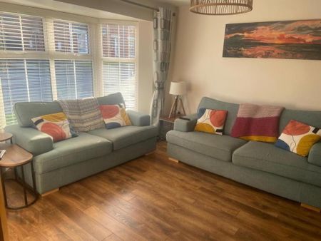 55 Woodville Gate, Lurgan, Craigavon, BT66 6SR - Photo 3