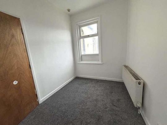 Lytham Road, Blackpool, FY4 - Photo 1