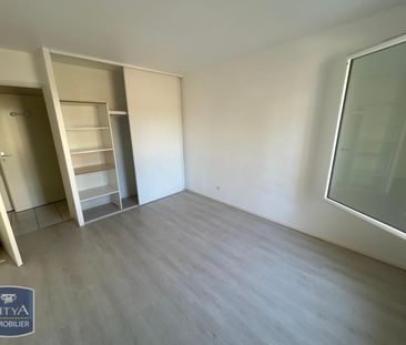 Location Appartement 2 pièces 47m² ROYAN 17200 - Photo 4