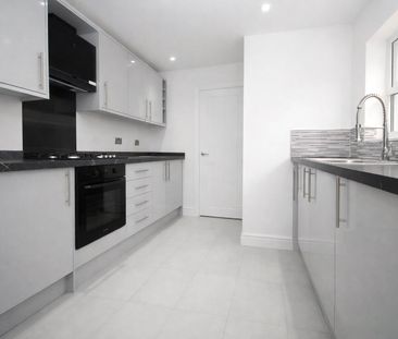 Alexandra Place, London, SE25 6JE - Photo 4