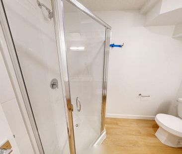 Edmonton Furnished house Rental in Westmount - Luxury 1 bedroom Bas... - Photo 6