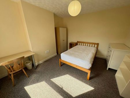 Howard Road, Clarendon Park, Leicester, LE2 - Photo 3