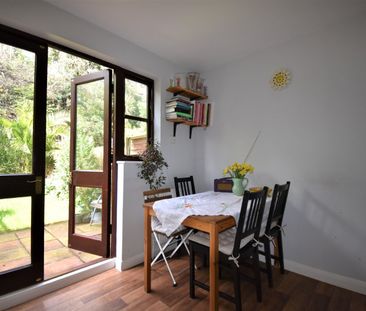 Town House to rent - Algernon Road, Lewisham, SE13 - Photo 1