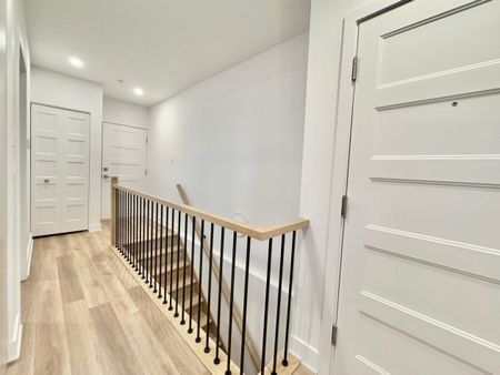 Unit 104: Entire unit - Photo 4