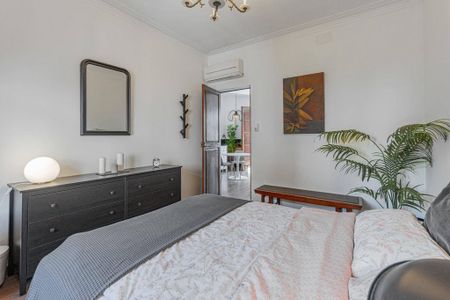 2 room luxury Apartment for rent in Palma de Mallorca, Balearic Islands - Photo 2