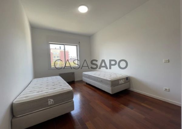 Apartamento T4 para alugar em Lisboa