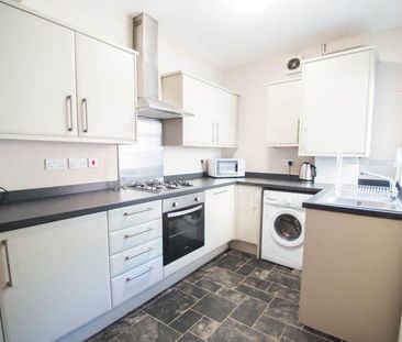 4 bedroom house share to rent - Photo 2