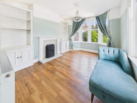 3 bedroom semi-detached house to rent - Photo 2