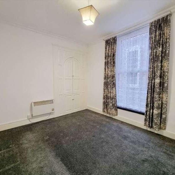 Northgate, Sleaford, NG34 - Photo 1