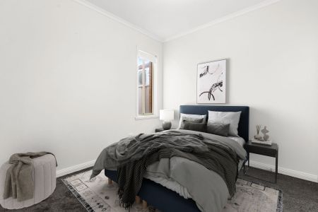 Bright, Modern & Convenient - Photo 2