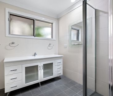 RENOVATED HOME WITH AN INGROUND SWIMMING POOL! - Photo 5