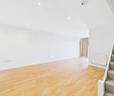 3 bedroom terraced house to rent - Photo 5