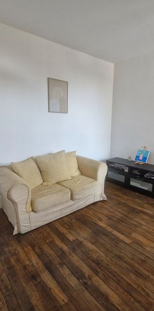 Location Appartement 2 pièces 31m² - Photo 1