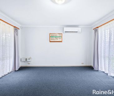 11 Marngo Court, Kurunjang, VIC 3337 - Photo 5