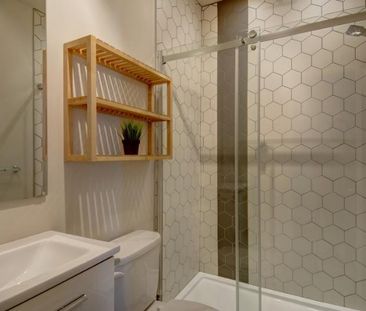 Loft entièrement meublé à louer Vieux-Québec juillet 2026 - Photo 2