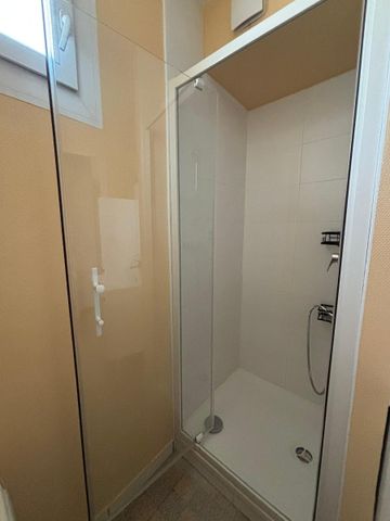 Location Appartement 4 pièces 62m² VALENCE 26000 - Photo 3