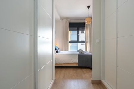 Calle Martínez de la Rosa, Málaga, Andalusia 29010 - Photo 2