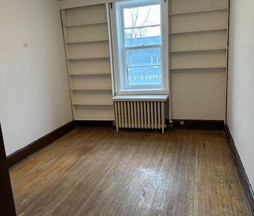 For Lease - 21 Castle Knock Road Unit# 4, Toronto, Ontario - Photo 1