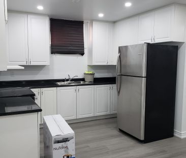 For Lease - 9 Stott Avenue, Ajax, Ontario - Photo 1