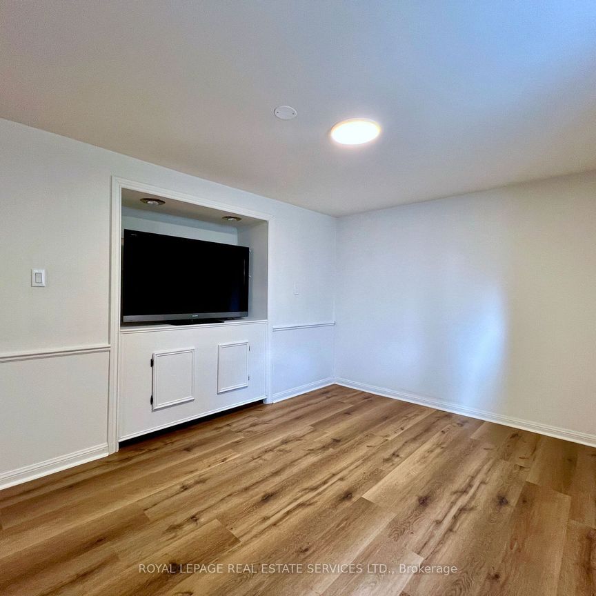 For Lease - 1450 Greenbriar Drive, Oakville, Ontario - Photo 1